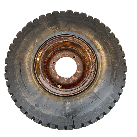 Däck på fälg 20,5r25